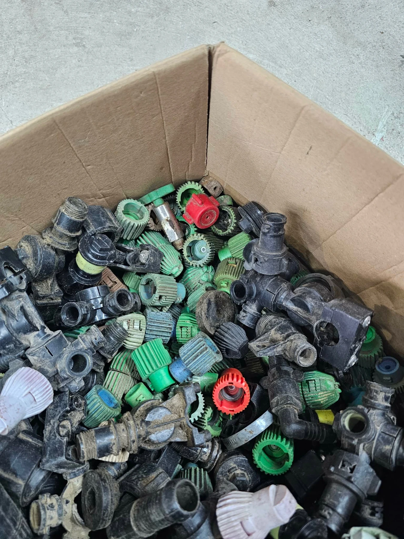 Пръскачка Tecnoma, снимка 9 - Селскостопанска техника - 53879502