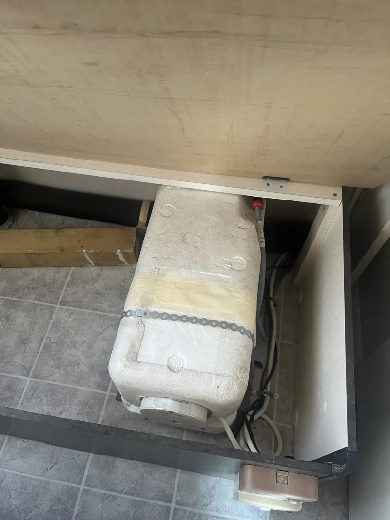 Каравана Hobby Класик, снимка 16 - Каравани и кемпери - 52285748