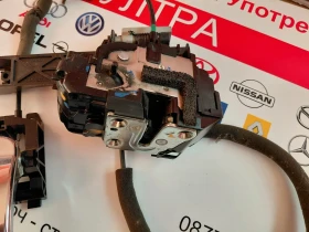 80610ЕB30B Брава с дръжка / задна дясна от Nissan Qashqai J10  80610ЕB30B, снимка 3