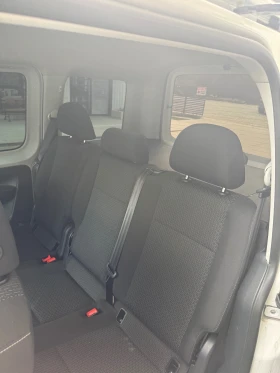 VW Caddy 2.0TDI, снимка 11