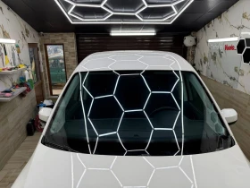VW Caddy 2.0TDI, снимка 2