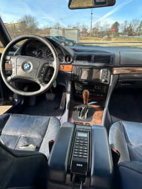 BMW 740, снимка 12 - Автомобили и джипове - 45813727