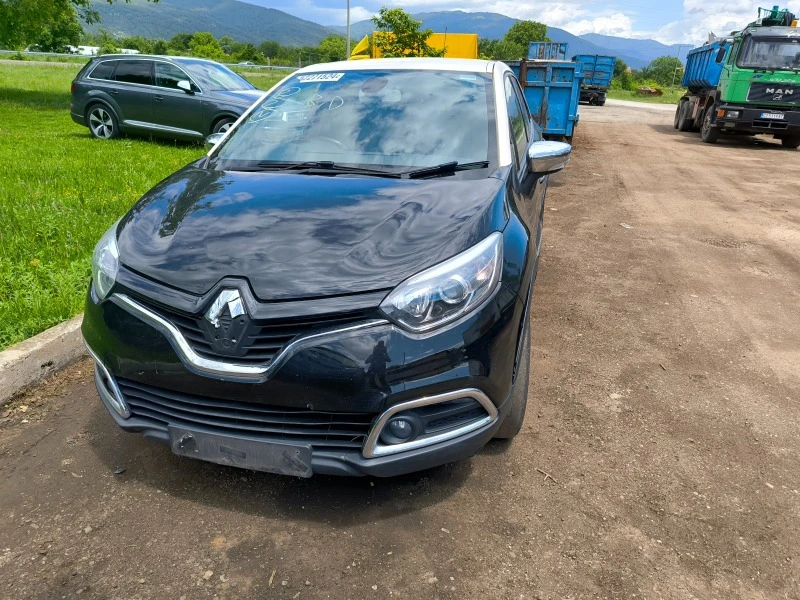 Renault Captur 0.900i, снимка 1 - Автомобили и джипове - 39858179