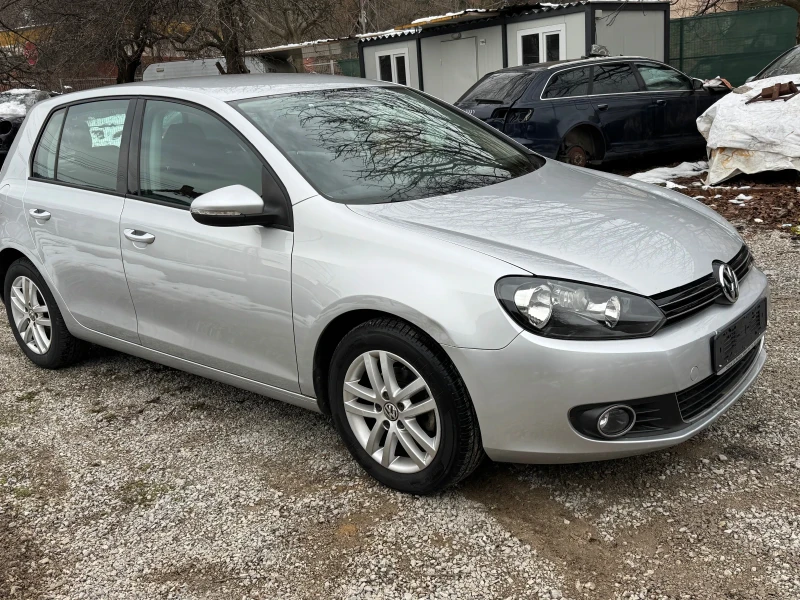 VW Golf 1.6tdi , снимка 4 - Автомобили и джипове - 48540414