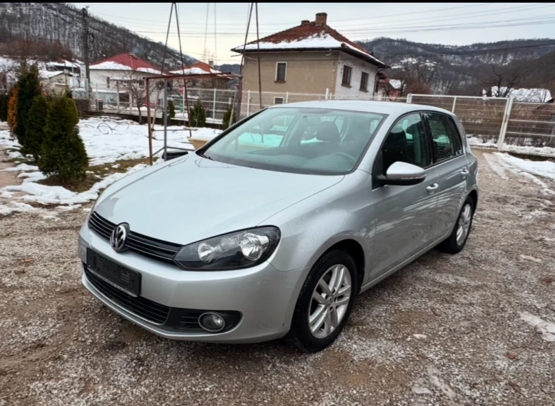 VW Golf 1.6tdi , снимка 1 - Автомобили и джипове - 48540414