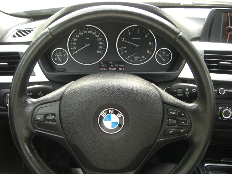 BMW 316 d 2.0d F30 NAVI SPORT, снимка 11 - Автомобили и джипове - 48864787