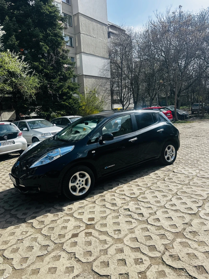 Nissan Leaf , снимка 4 - Автомобили и джипове - 50718357
