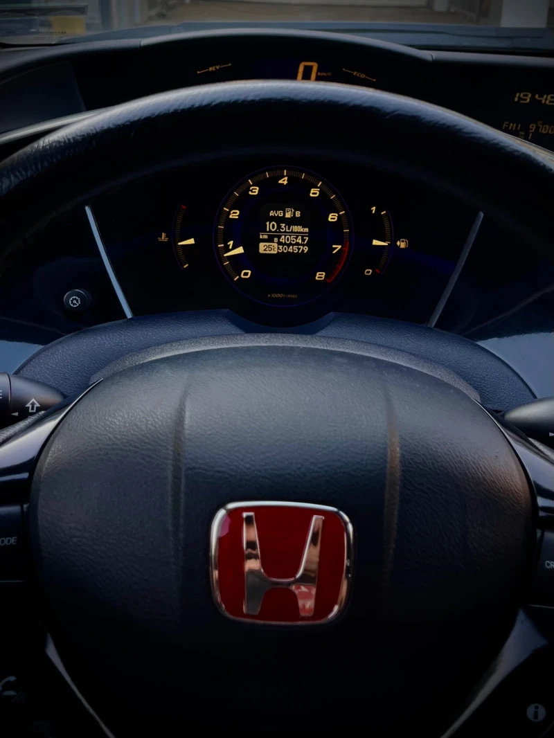 Honda Civic, снимка 9 - Автомобили и джипове - 52353299
