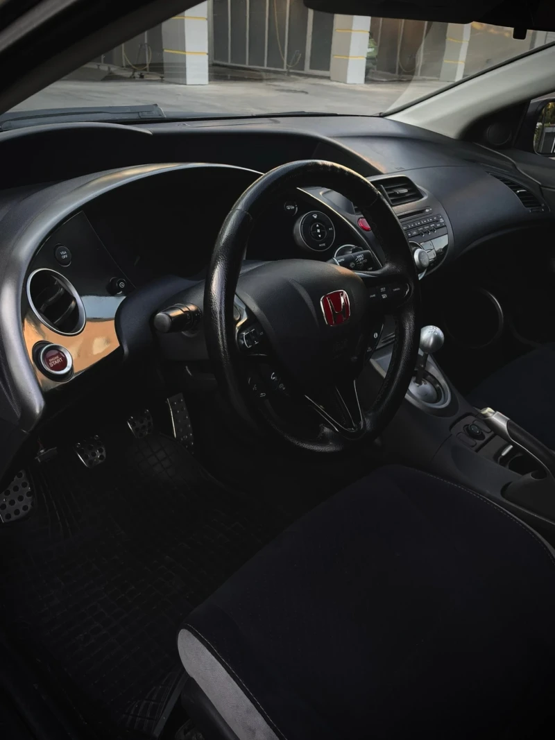 Honda Civic, снимка 8 - Автомобили и джипове - 52353299