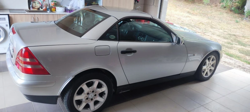 Mercedes-Benz SLK, снимка 10 - Автомобили и джипове - 52604366
