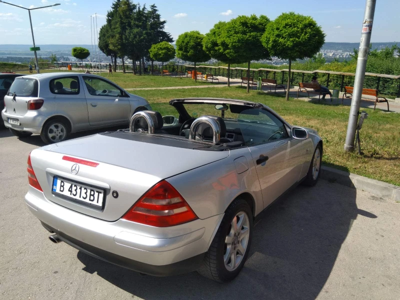 Mercedes-Benz SLK, снимка 7 - Автомобили и джипове - 52604366
