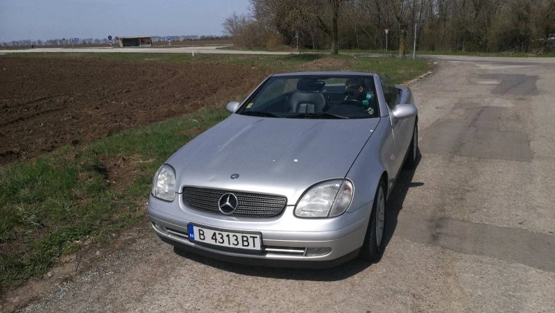 Mercedes-Benz SLK, снимка 2 - Автомобили и джипове - 52604366