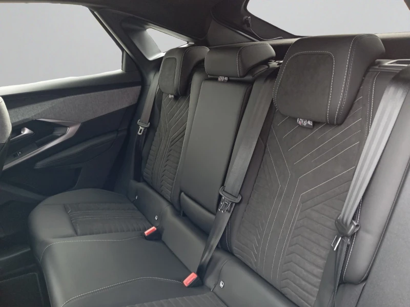 Peugeot 3008 GT 1.2 PureTech 145 HYBRID 48V e-DCS6 EURO 6.4, снимка 12 - Автомобили и джипове - 52323504