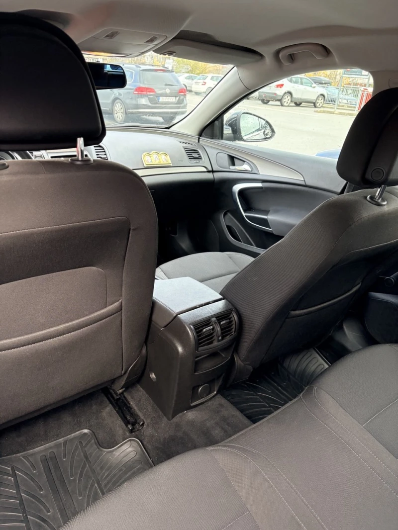 Opel Insignia 2.0, снимка 4 - Автомобили и джипове - 52527822