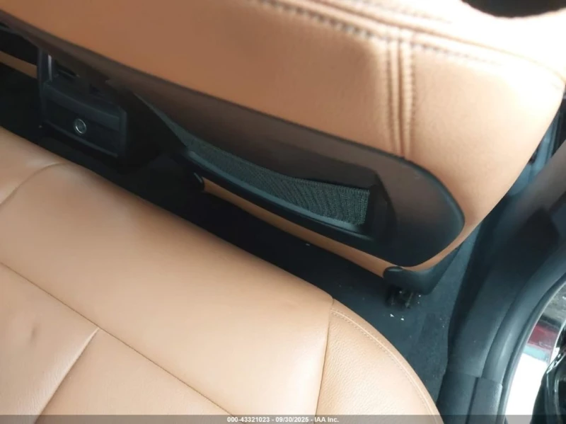 BMW 340 * CARFAX * БЕЗ ПЪРВОНАЧАЛНА ВНОСКА, снимка 8 - Автомобили и джипове - 52888332