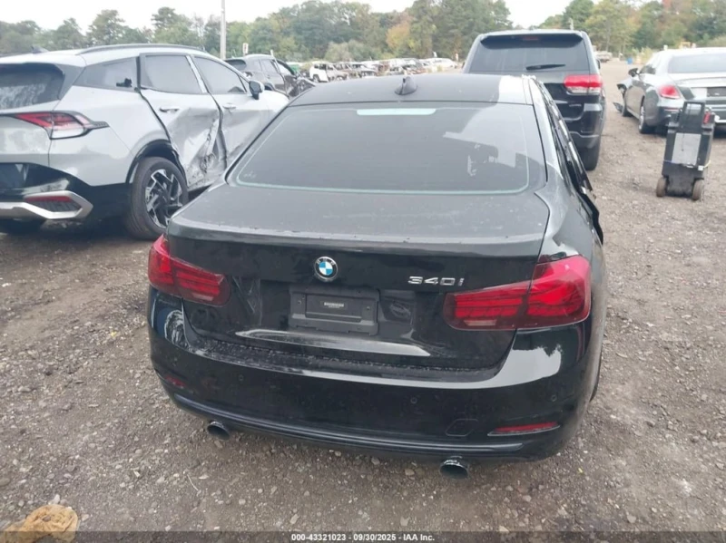 BMW 340 * CARFAX * БЕЗ ПЪРВОНАЧАЛНА ВНОСКА, снимка 16 - Автомобили и джипове - 52888332