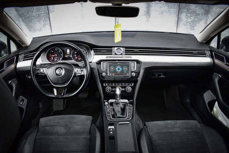 VW Passat 2.0 TDI 150 6-DSG 2016, снимка 7 - Автомобили и джипове - 52991424