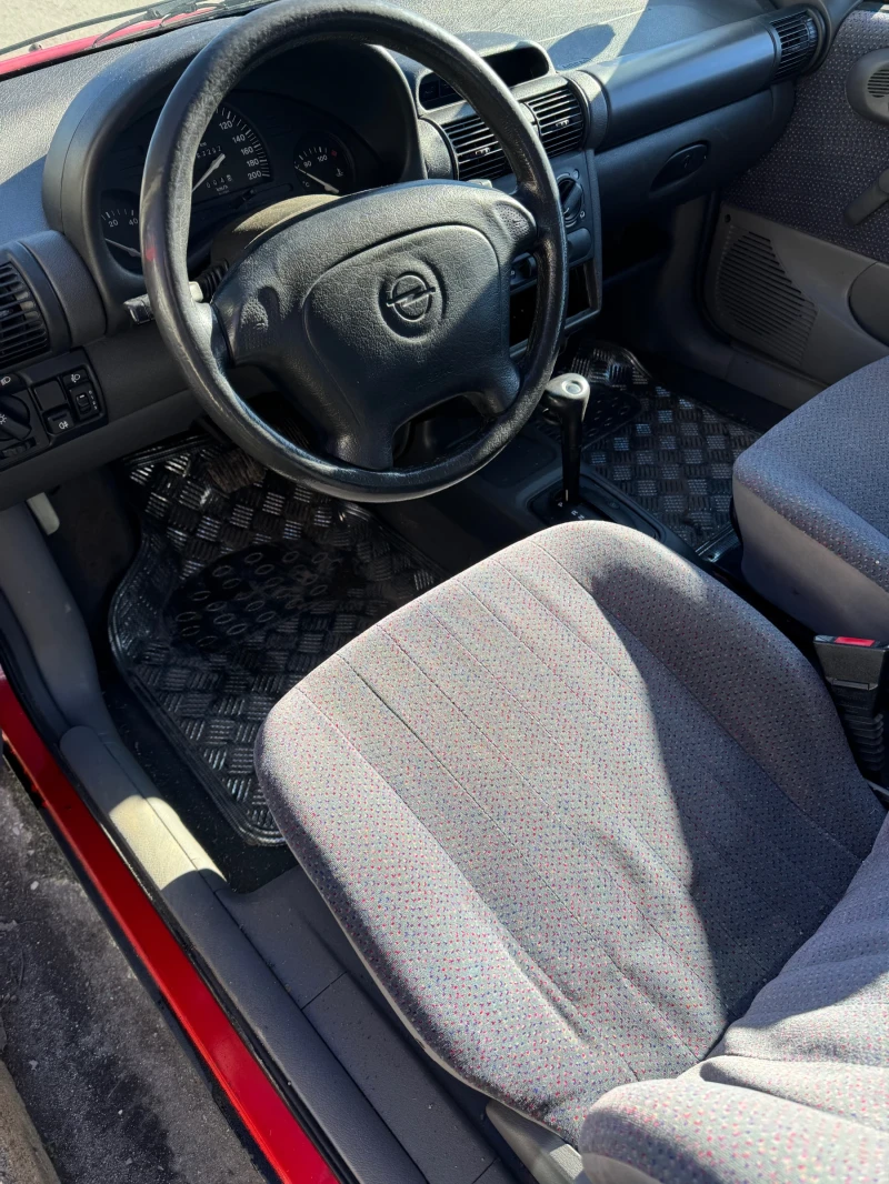 Opel Corsa, снимка 6 - Автомобили и джипове - 53042729