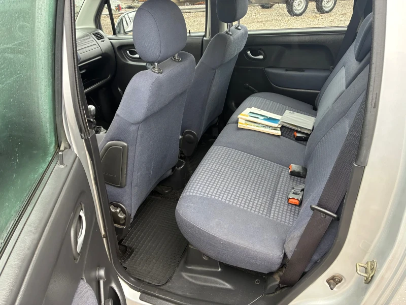 Opel Agila 1.3Dizel, снимка 11 - Автомобили и джипове - 53243201