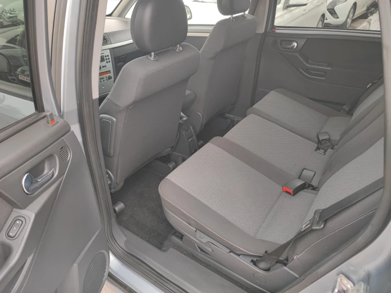 Opel Meriva 1.6-105ks-ГАЗ-ПАРКТРОНИК, снимка 15 - Автомобили и джипове - 53475938
