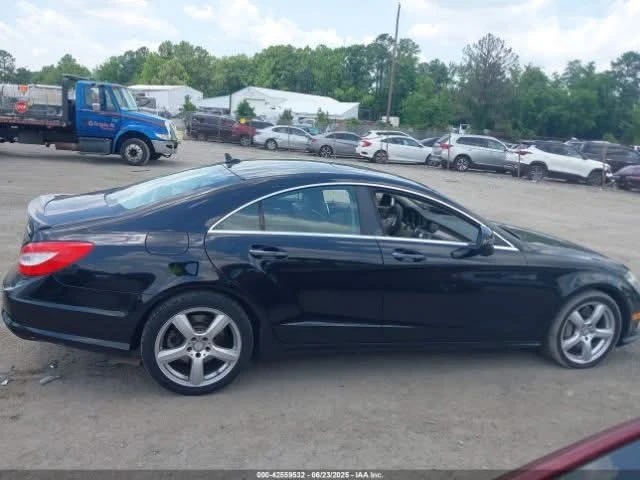 Mercedes-Benz CLS 550  - изображение 8