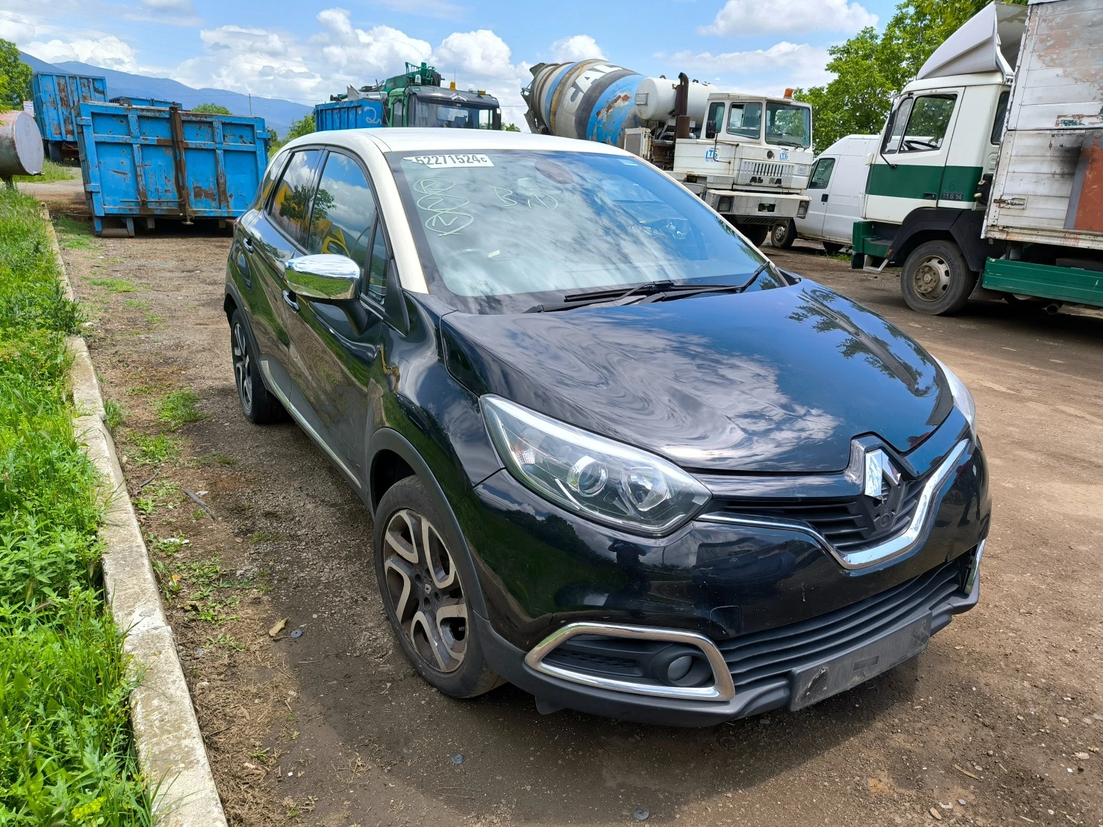 Renault Captur 0.900i - изображение 3