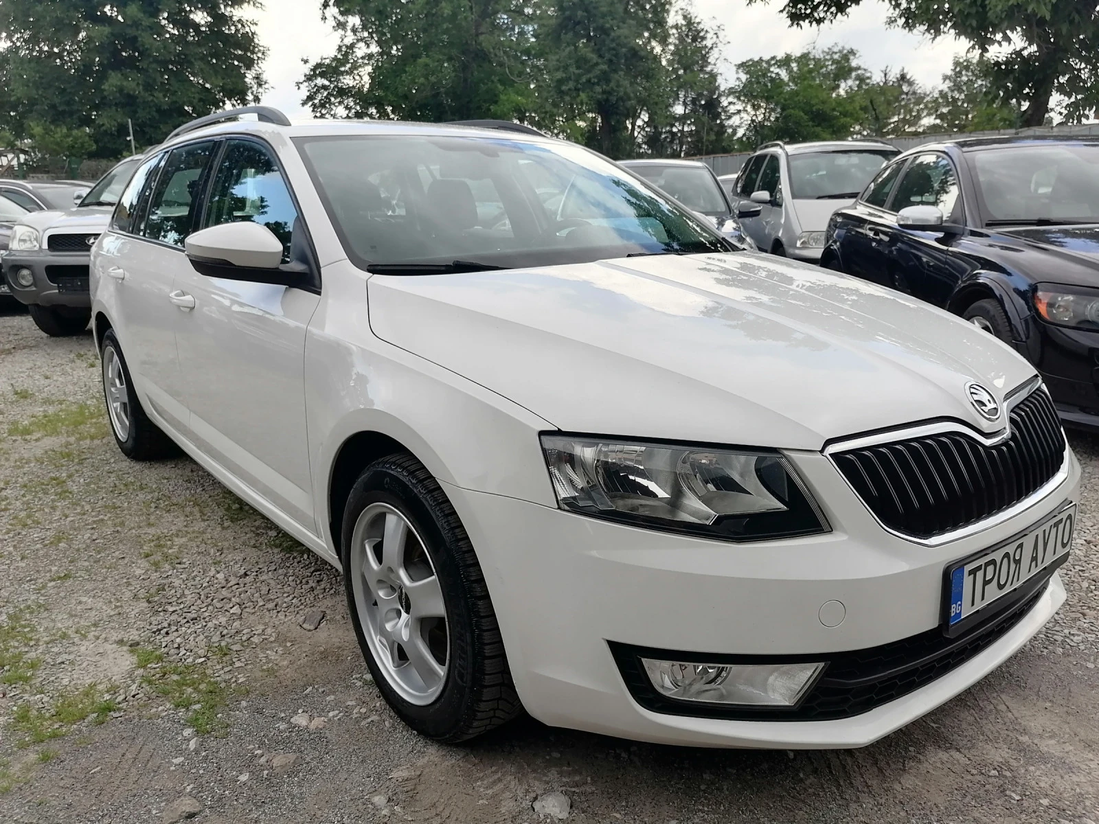 Skoda Octavia  АВТОМАТИК 1.8* 4x4* НАВИГАЦИЯ* ШВЕЙЦАРИЯ*  - изображение 3