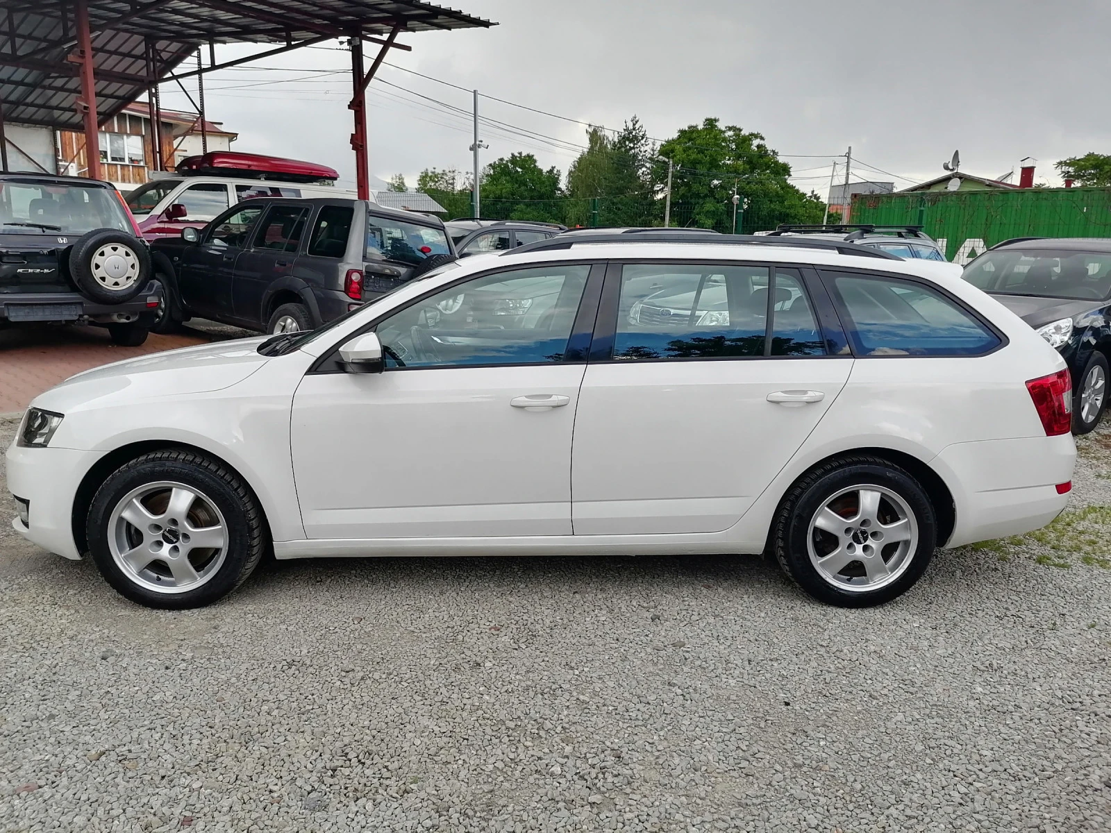 Skoda Octavia  АВТОМАТИК 1.8* 4x4* НАВИГАЦИЯ* ШВЕЙЦАРИЯ*  - изображение 8