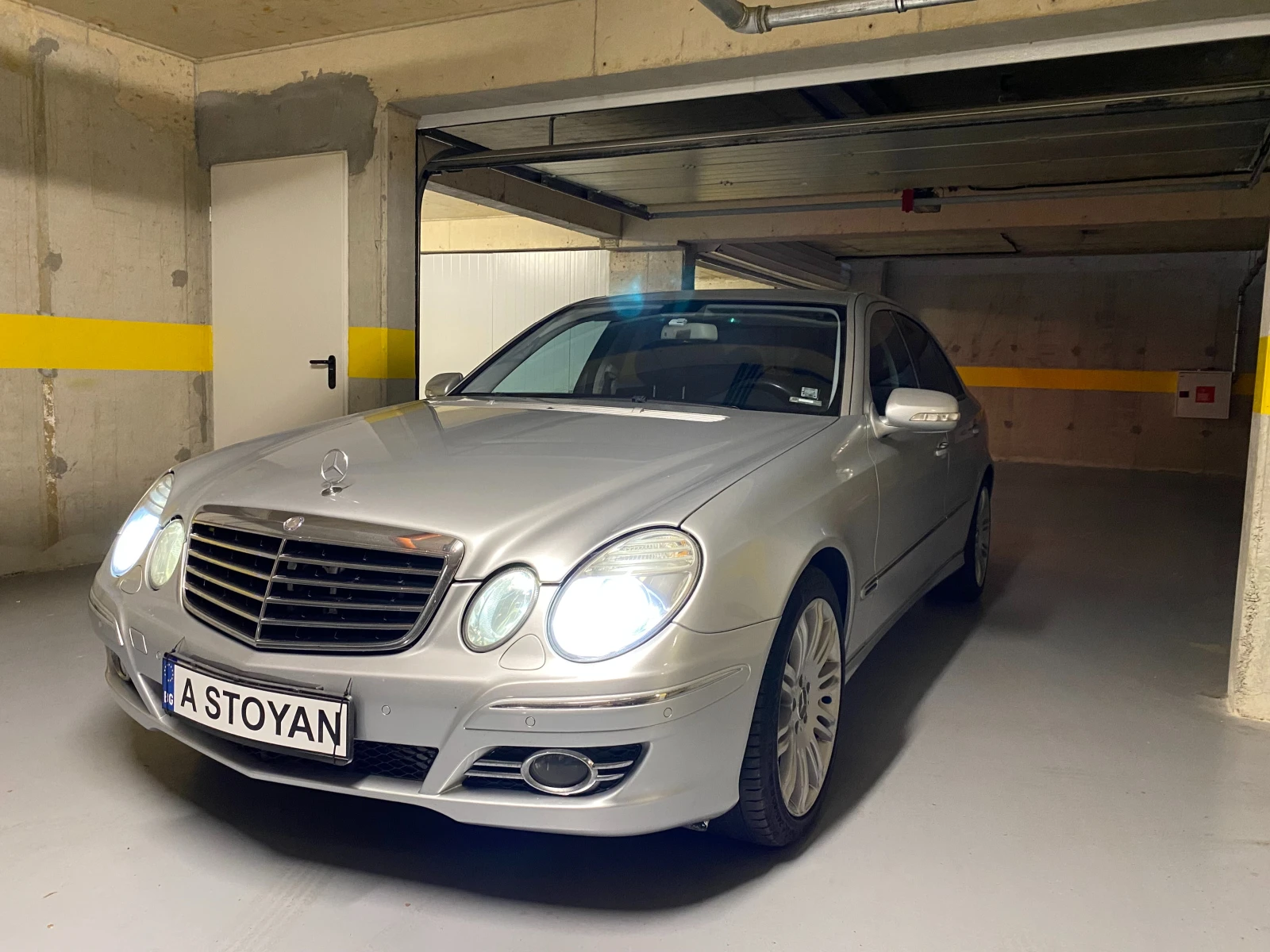 Mercedes-Benz E 320  - изображение 7