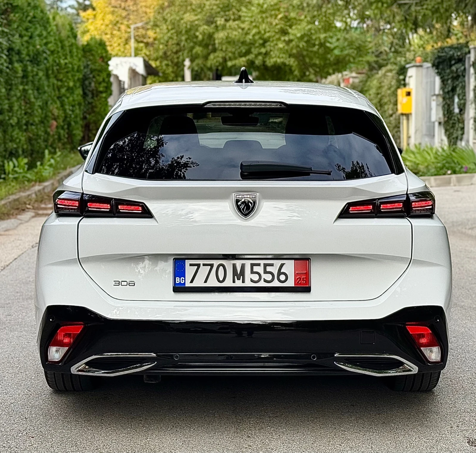 Peugeot 308 1.5blueHDI* ALLURE PACK* EAT8* FULL - изображение 4