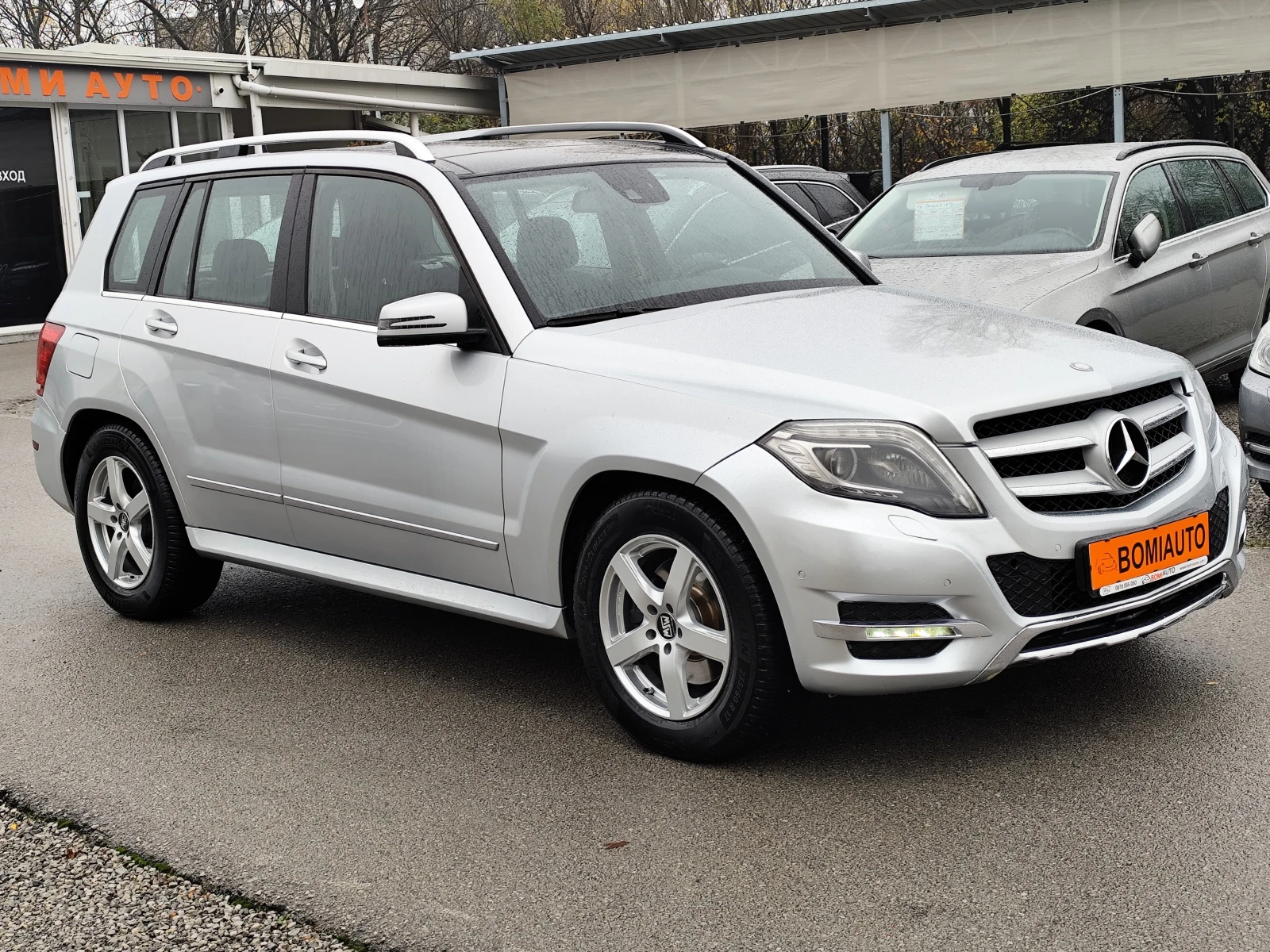 Mercedes-Benz GLK 2.2CDi* 4X4* LED* АВТОМАТИК* ПАНОРАМА* EUR6B* 2016 - изображение 3