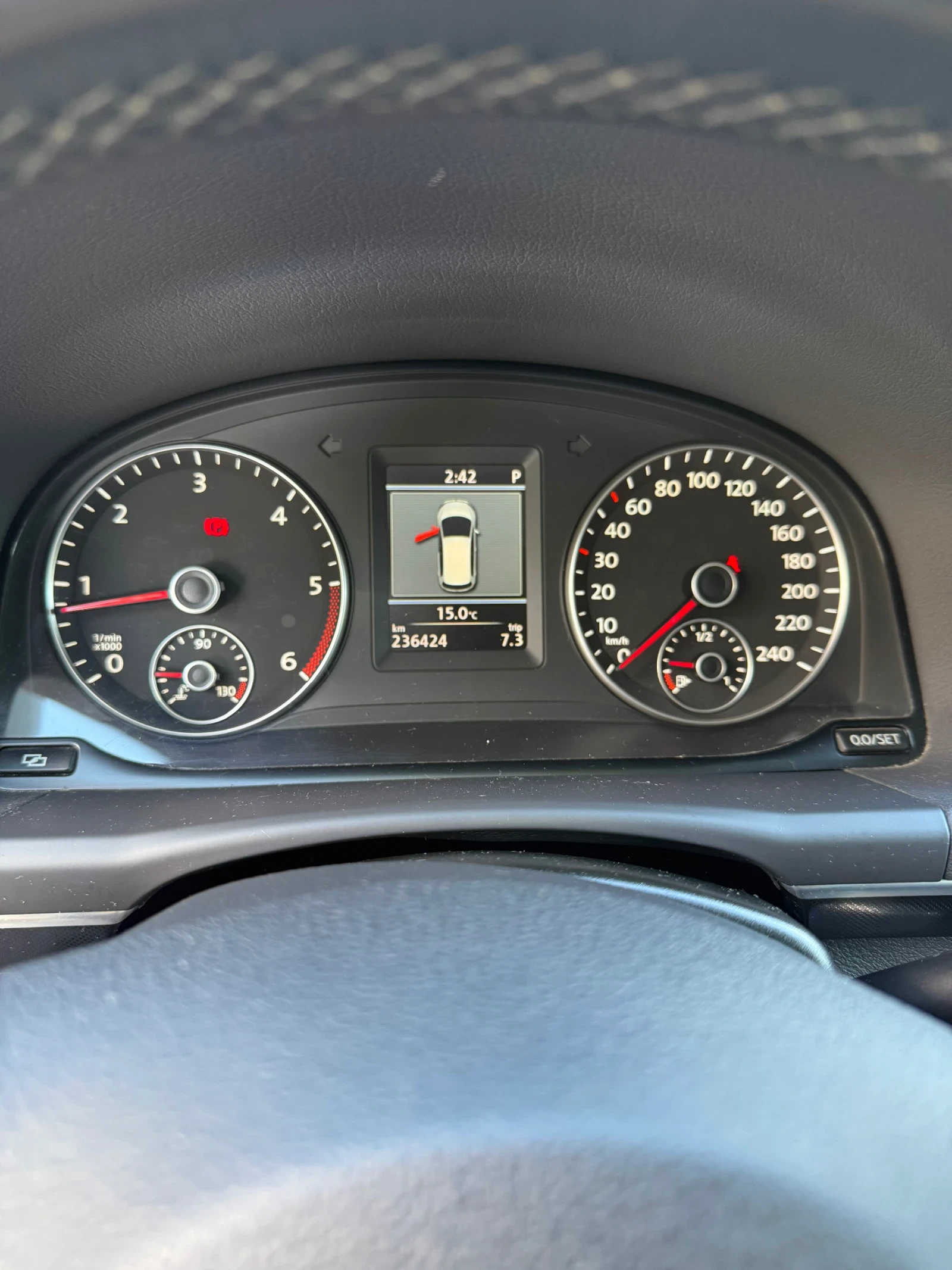 VW Touran  - изображение 10