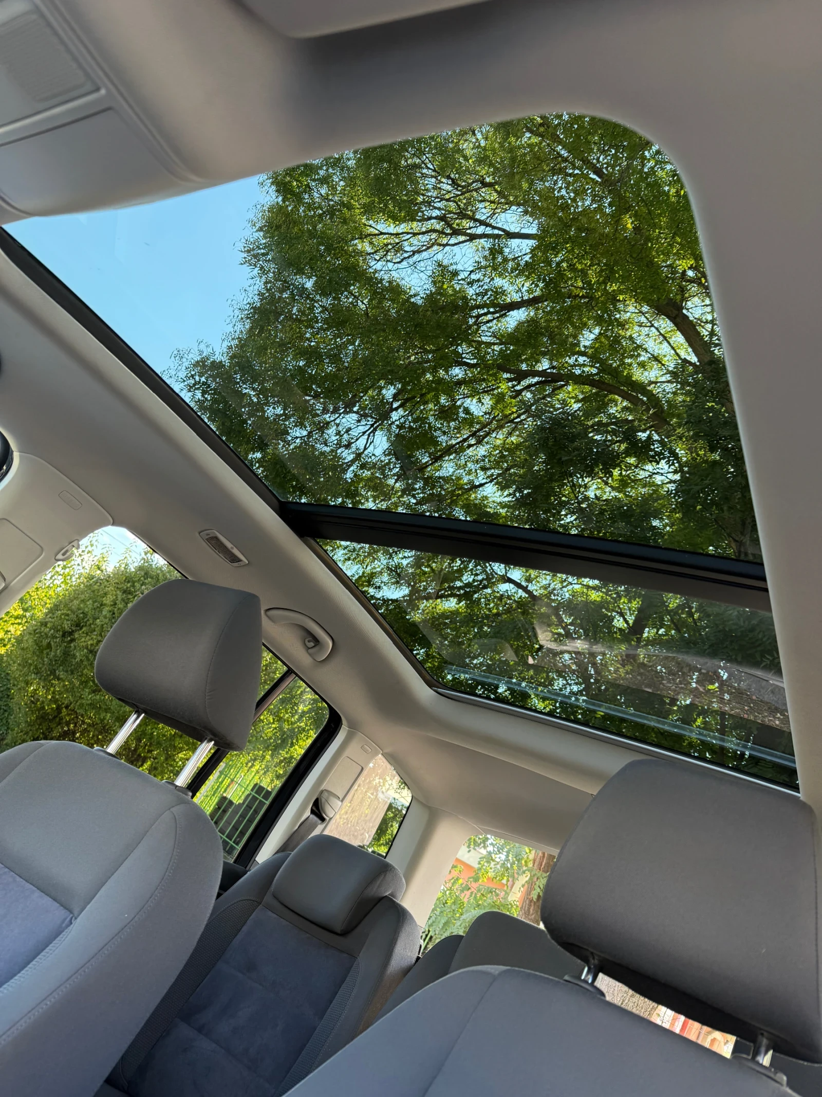 VW Touran  - изображение 6