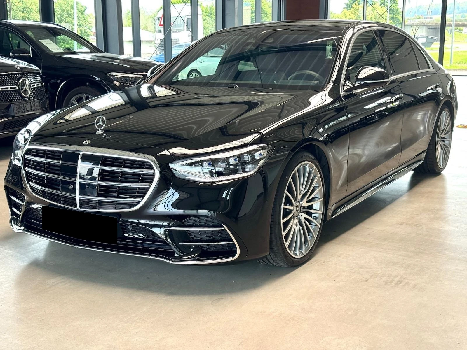 Mercedes-Benz S 450 d/AMG/4MATIC/LONG/EXCLUSIV/BURM/HEAD UP/PANO/360/ - изображение 3