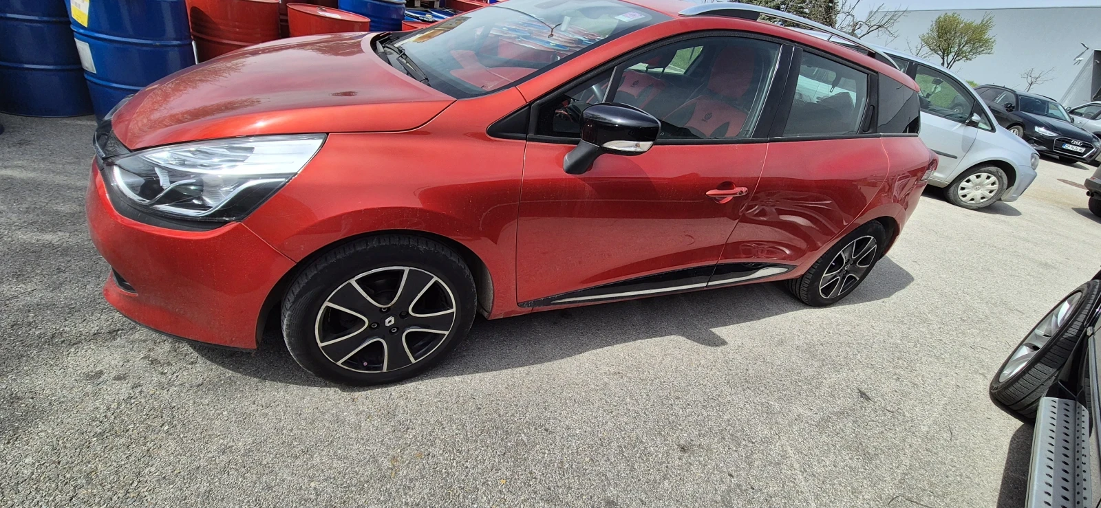 Renault Clio Tce, снимка 4 - Автомобили и джипове - 54230540