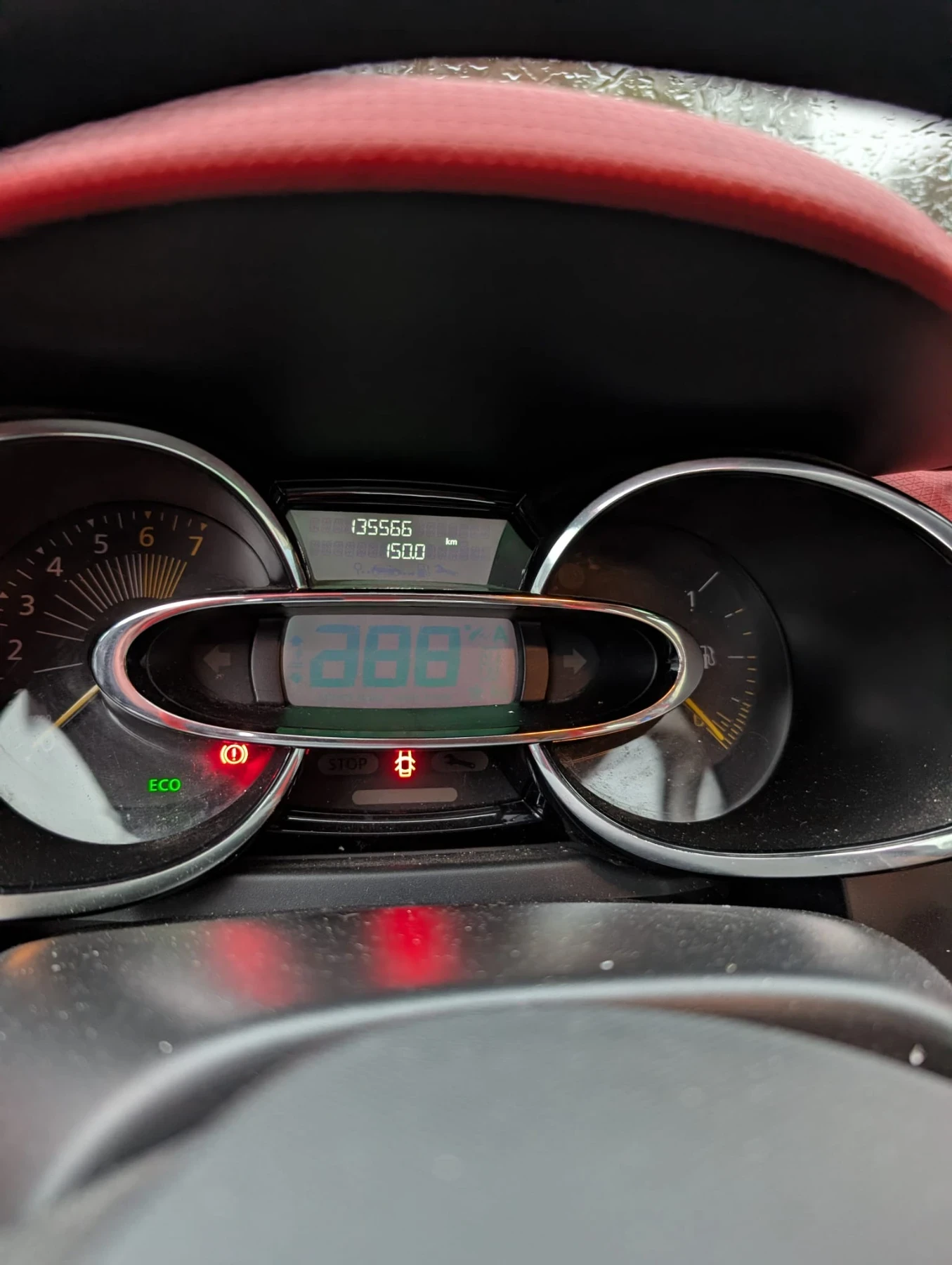 Renault Clio Tce, снимка 7 - Автомобили и джипове - 54230540