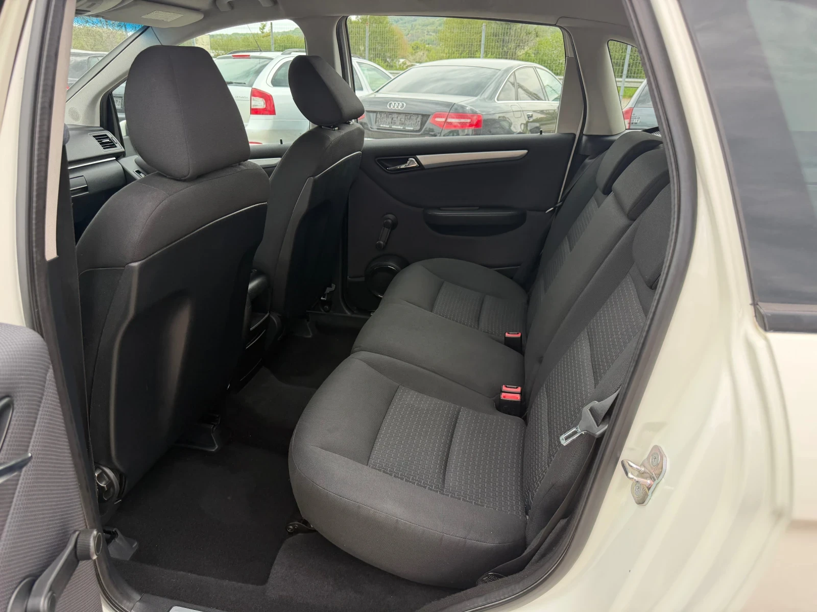 Mercedes-Benz B 180 2.0CDI-109PS | Mobile.bg � ����������� 11