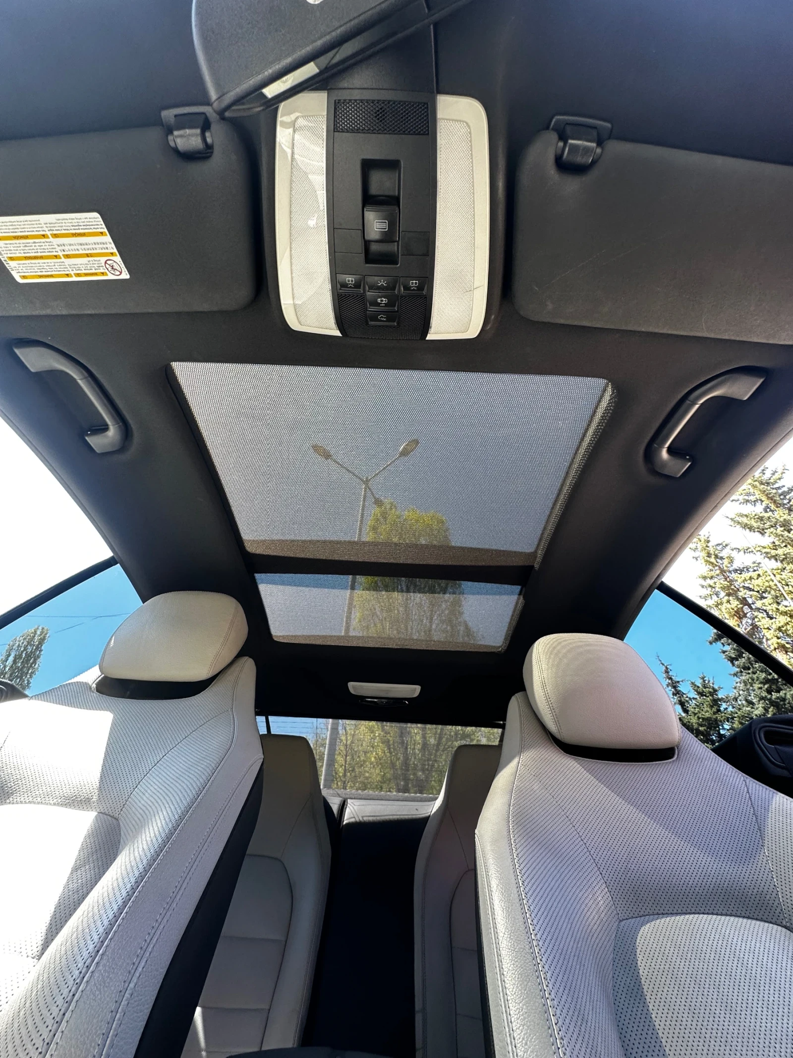 Mercedes-Benz E 350, снимка 11 - Автомобили и джипове - 54395422