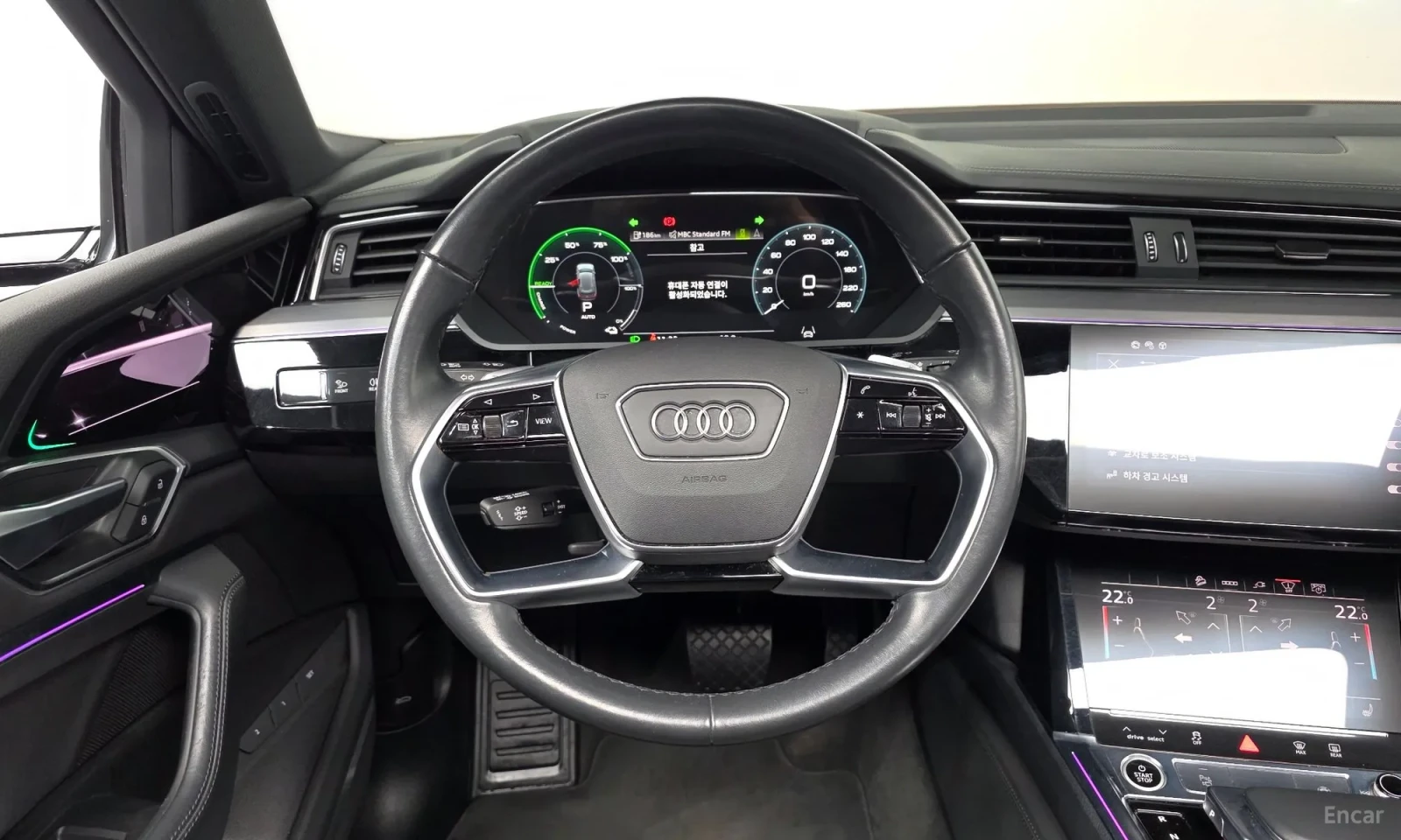 Audi E-Tron 55 Quattro, снимка 8 - Автомобили и джипове - 54594395