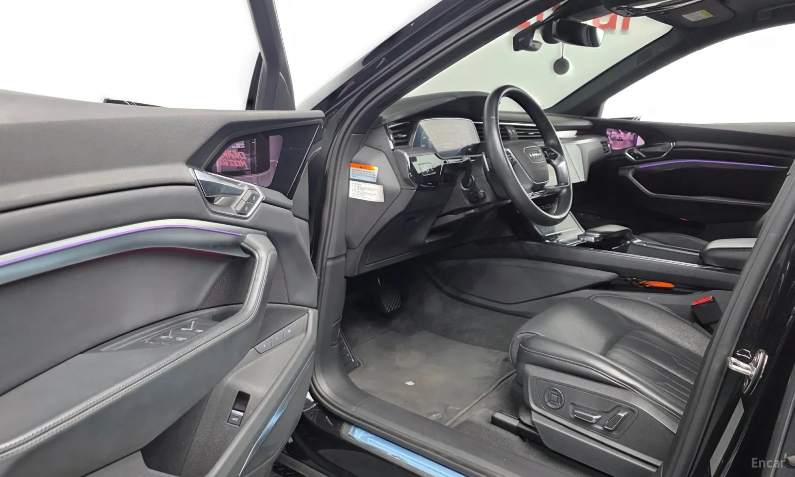 Audi E-Tron 55 Quattro, снимка 6 - Автомобили и джипове - 54594395