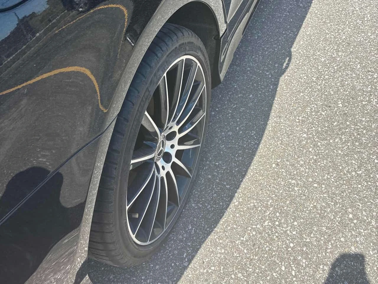 Mercedes-Benz CLS 550 4MATIC * ДИСТРОНИК* 360 КАМЕРА* ОБДУХВАНЕ* ВЪЗДУХ*, снимка 13 - Автомобили и джипове - 54710321