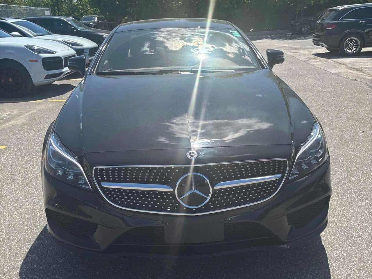 Mercedes-Benz CLS 550 4MATIC * ДИСТРОНИК* 360 КАМЕРА* ОБДУХВАНЕ* ВЪЗДУХ*, снимка 2 - Автомобили и джипове - 54710321