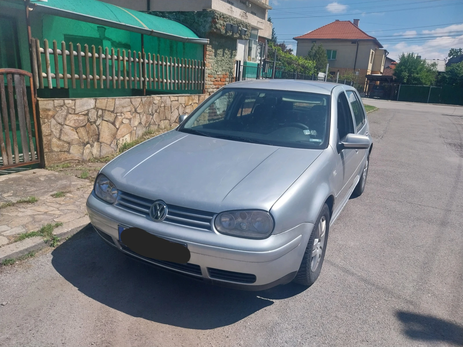 VW Golf 1.6клима  гаражен , снимка 2 - Автомобили и джипове - 54800641
