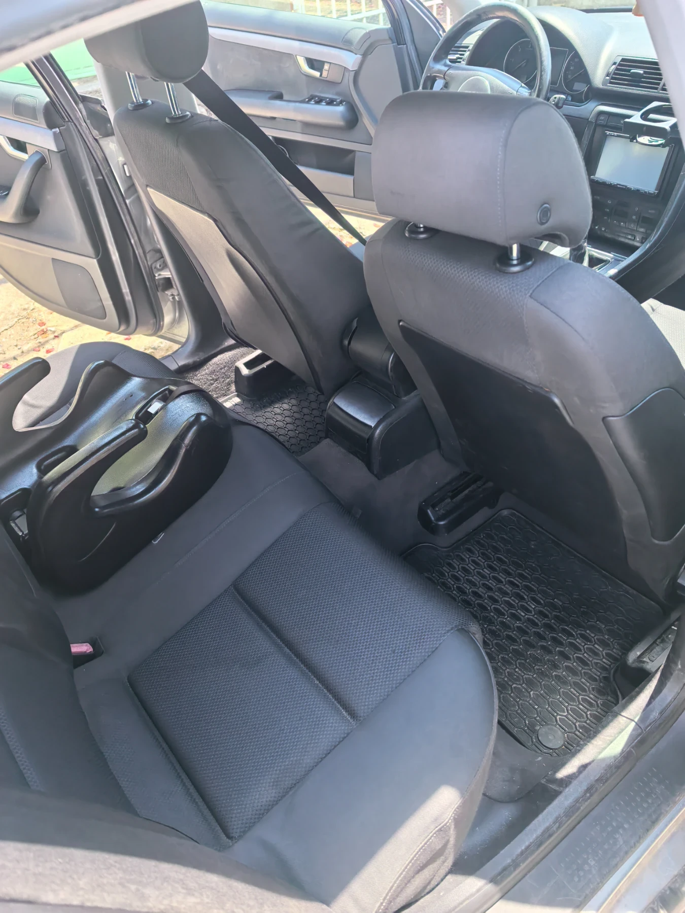Audi A4 1.9tdi, снимка 5 - Автомобили и джипове - 54800688