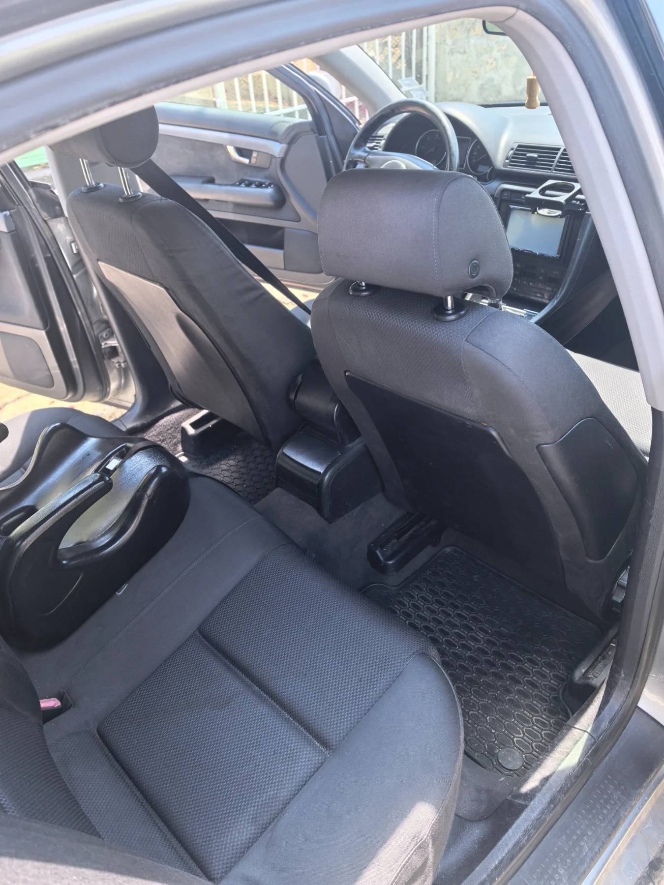 Audi A4 1.9tdi, снимка 6 - Автомобили и джипове - 54800688