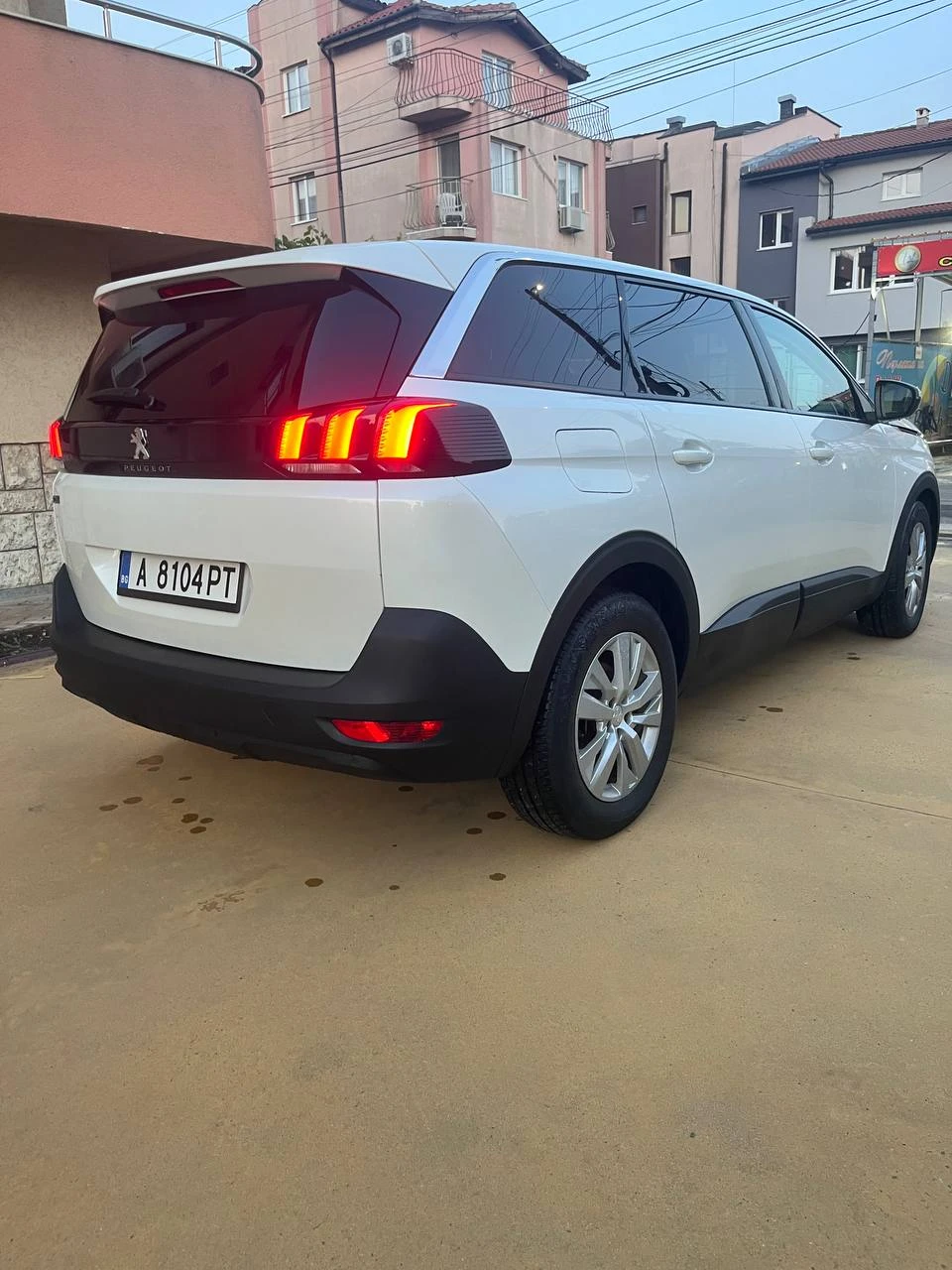 Peugeot 5008, снимка 15 - Автомобили и джипове - 54974886