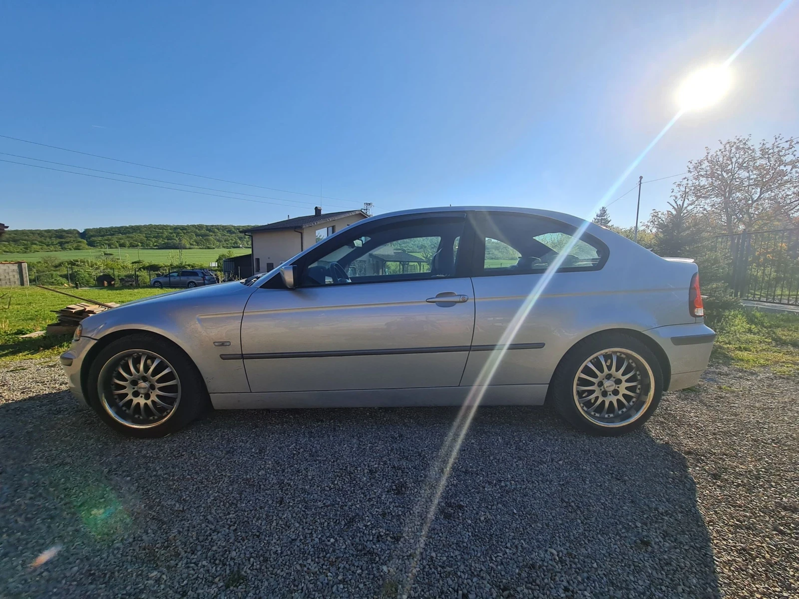 BMW 325 ti
