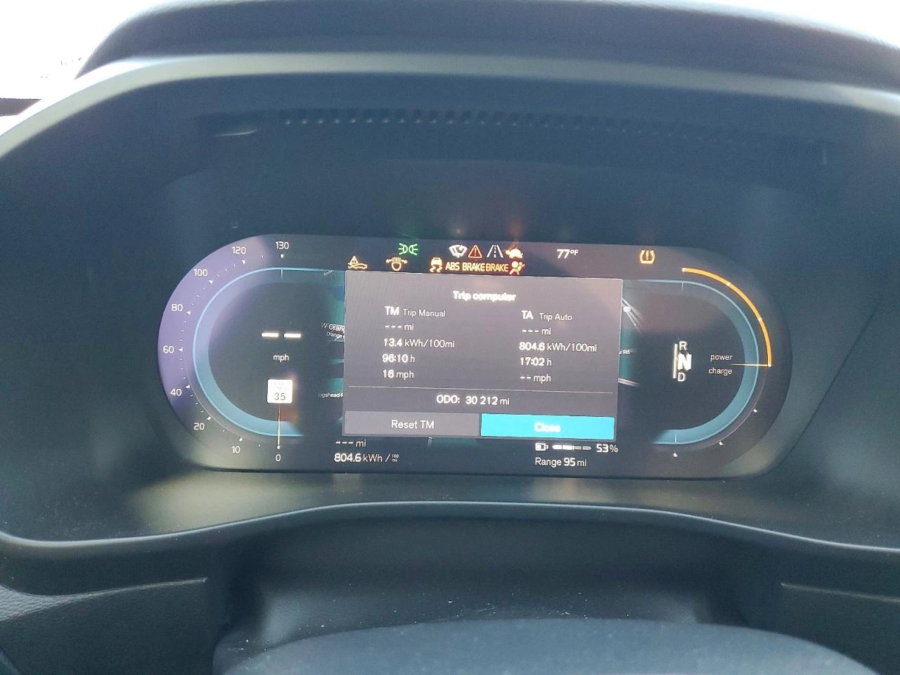 Volvo C40 P8 RECHARGE ULTIMATE* КОЖА* ПОДГРЕВ* , снимка 9 - Автомобили и джипове - 55259083