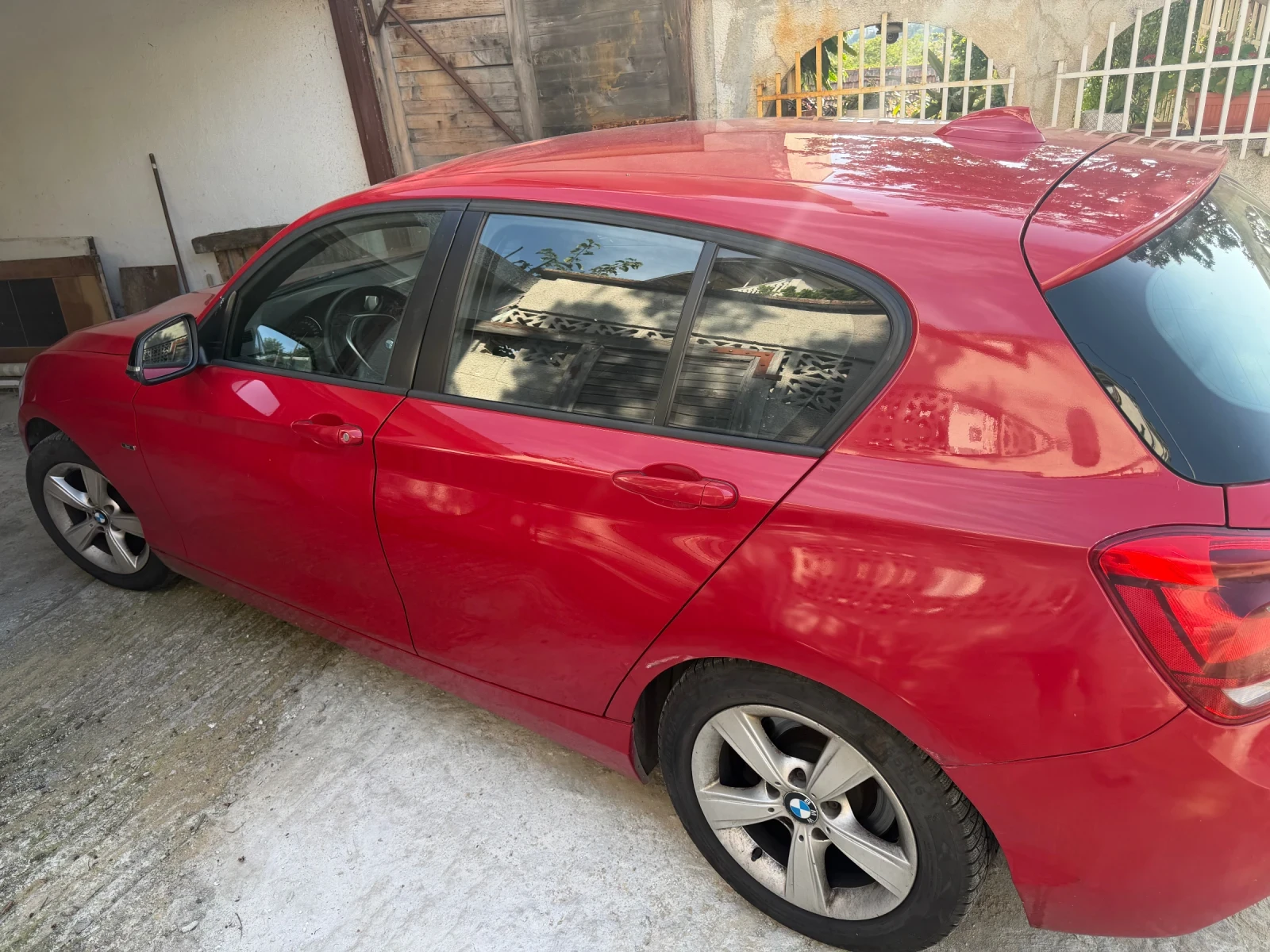 BMW 116, снимка 2 - Автомобили и джипове - 55905920