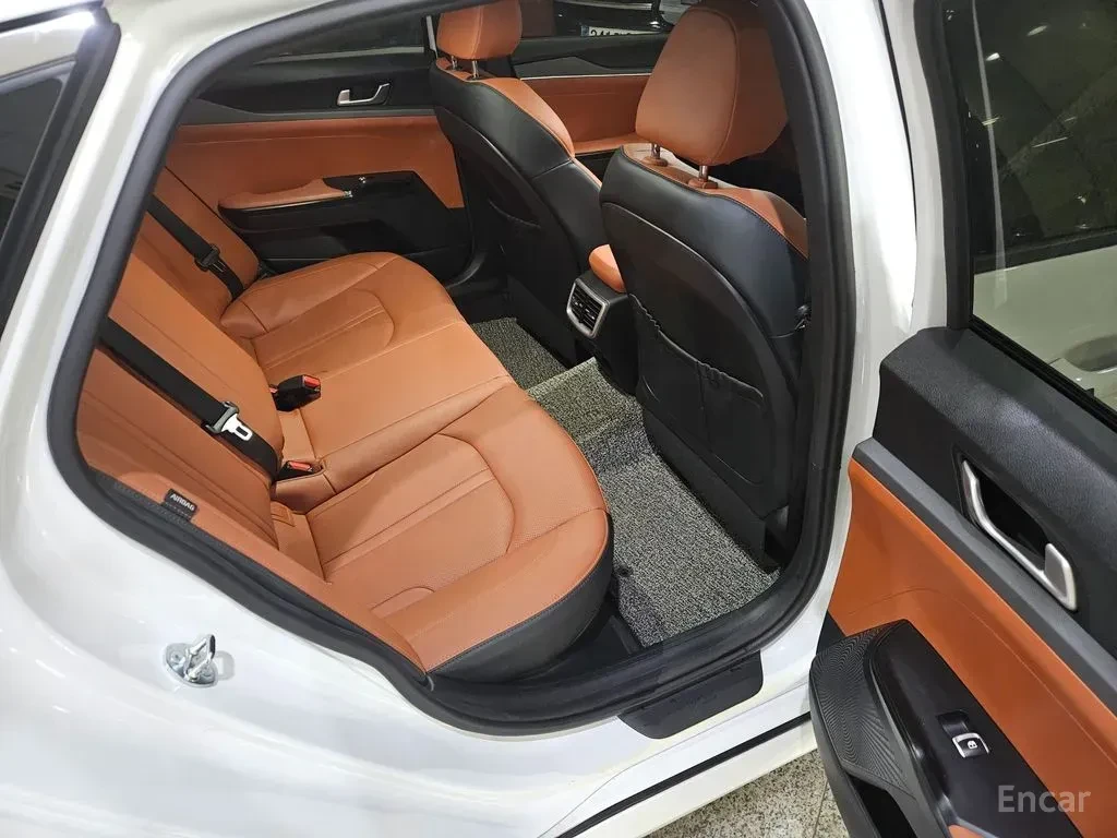 Kia K5 PRESTIGE* ОБДУХВАНЕ* LANE* ASSIST* ПОДГРЕВ* КАМЕРА, снимка 15 - Автомобили и джипове - 56127475